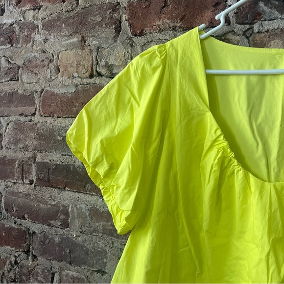 Skies Are Blue Neon Yellow Blouse - Picture 3 of 8